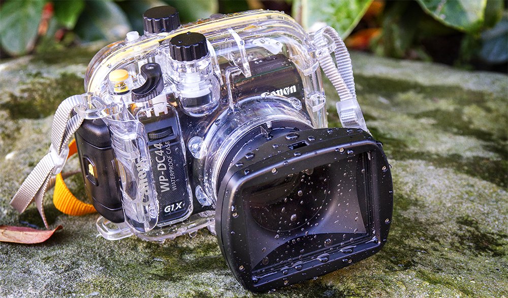 canon waterproof case
