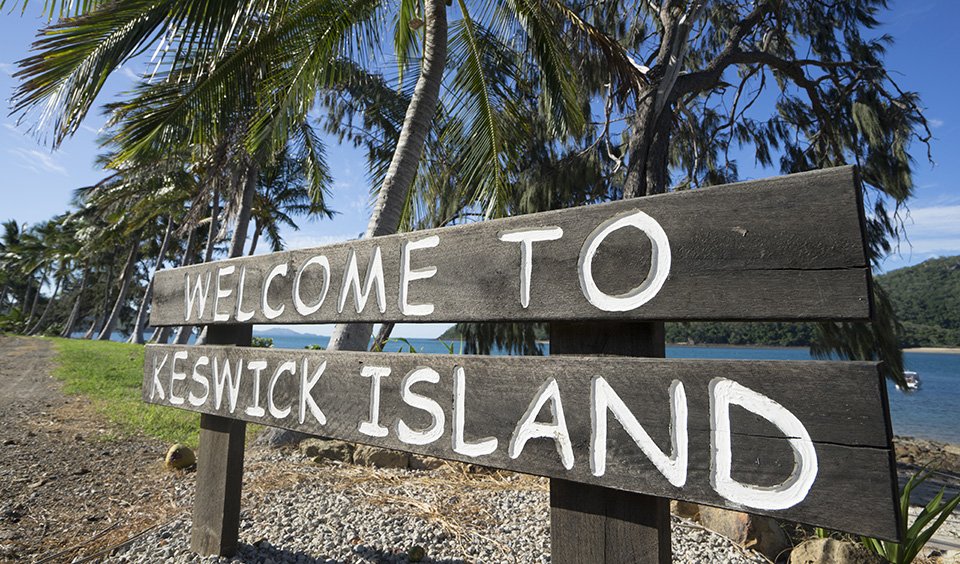 Explore the South Cumberland Islands Queensland Australian Geographic