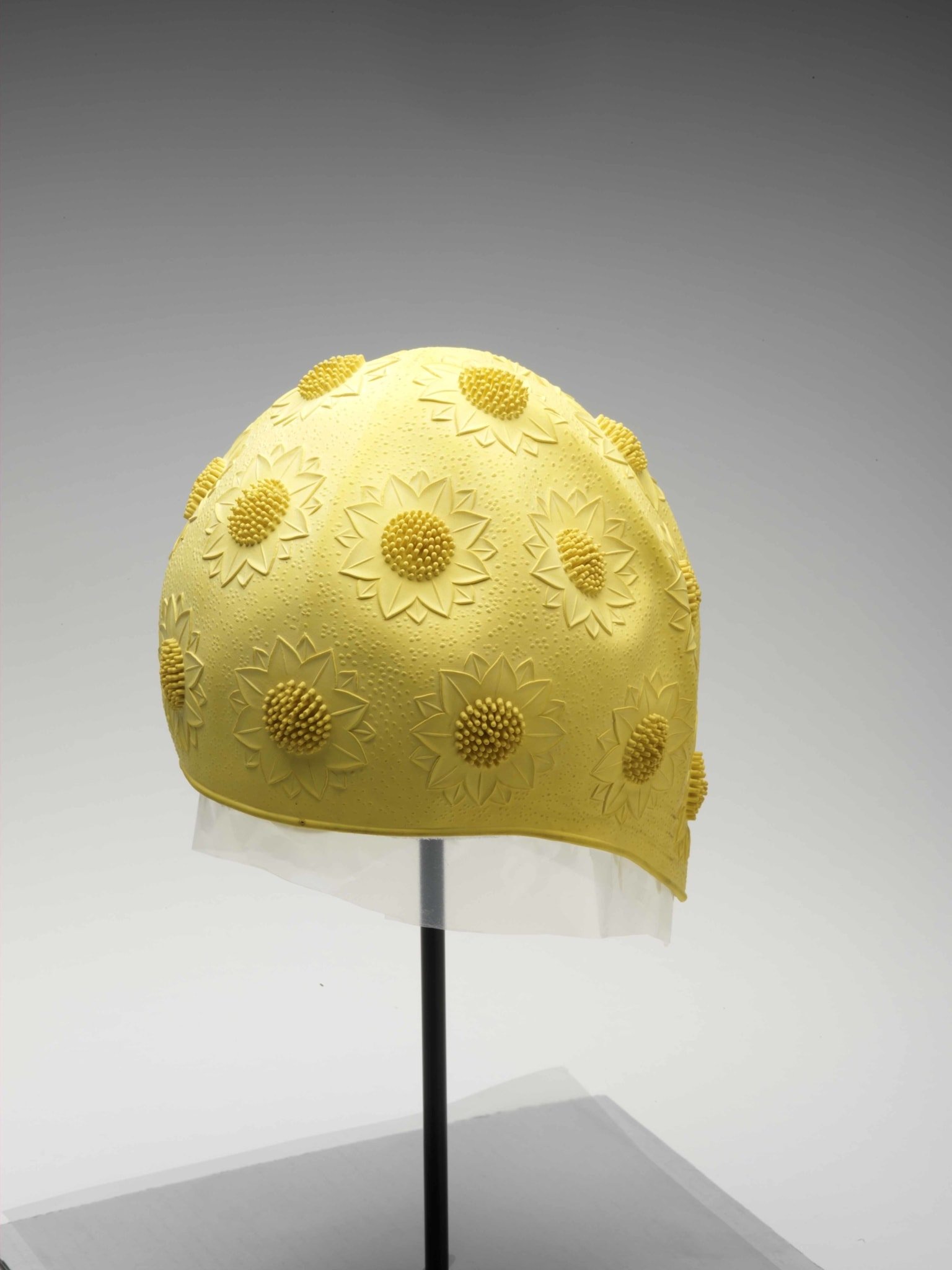 The best retro swimming caps worn by Aussie women