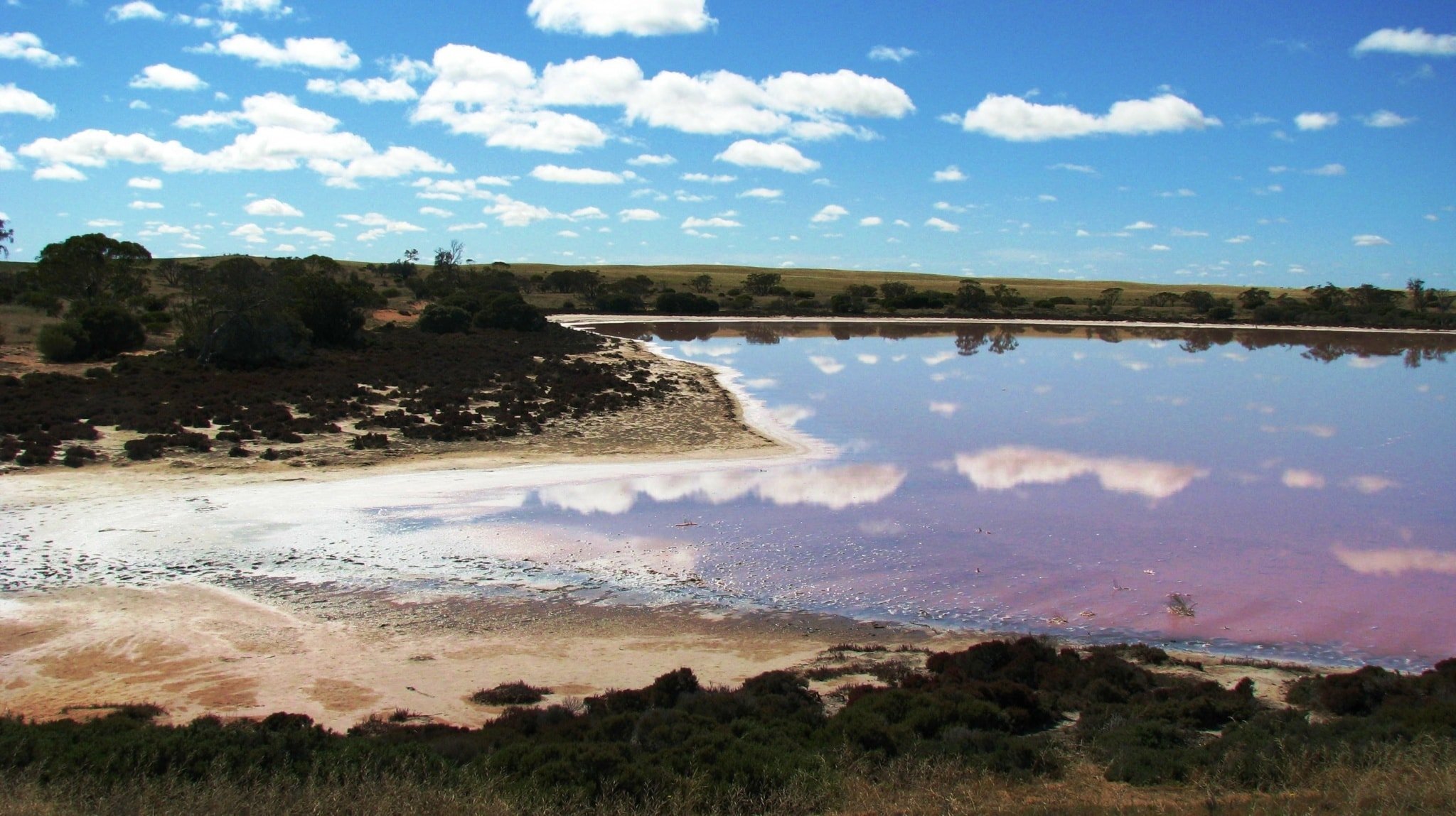 In pictures: Victoria's pink lakes