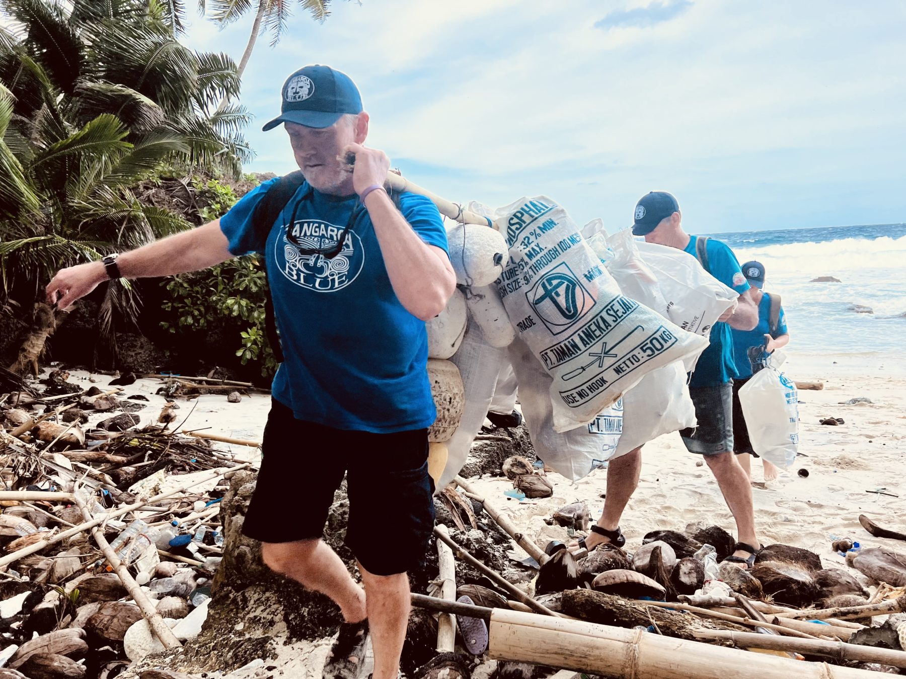 Drowning in plastic on Christmas Island - Australian Geographic