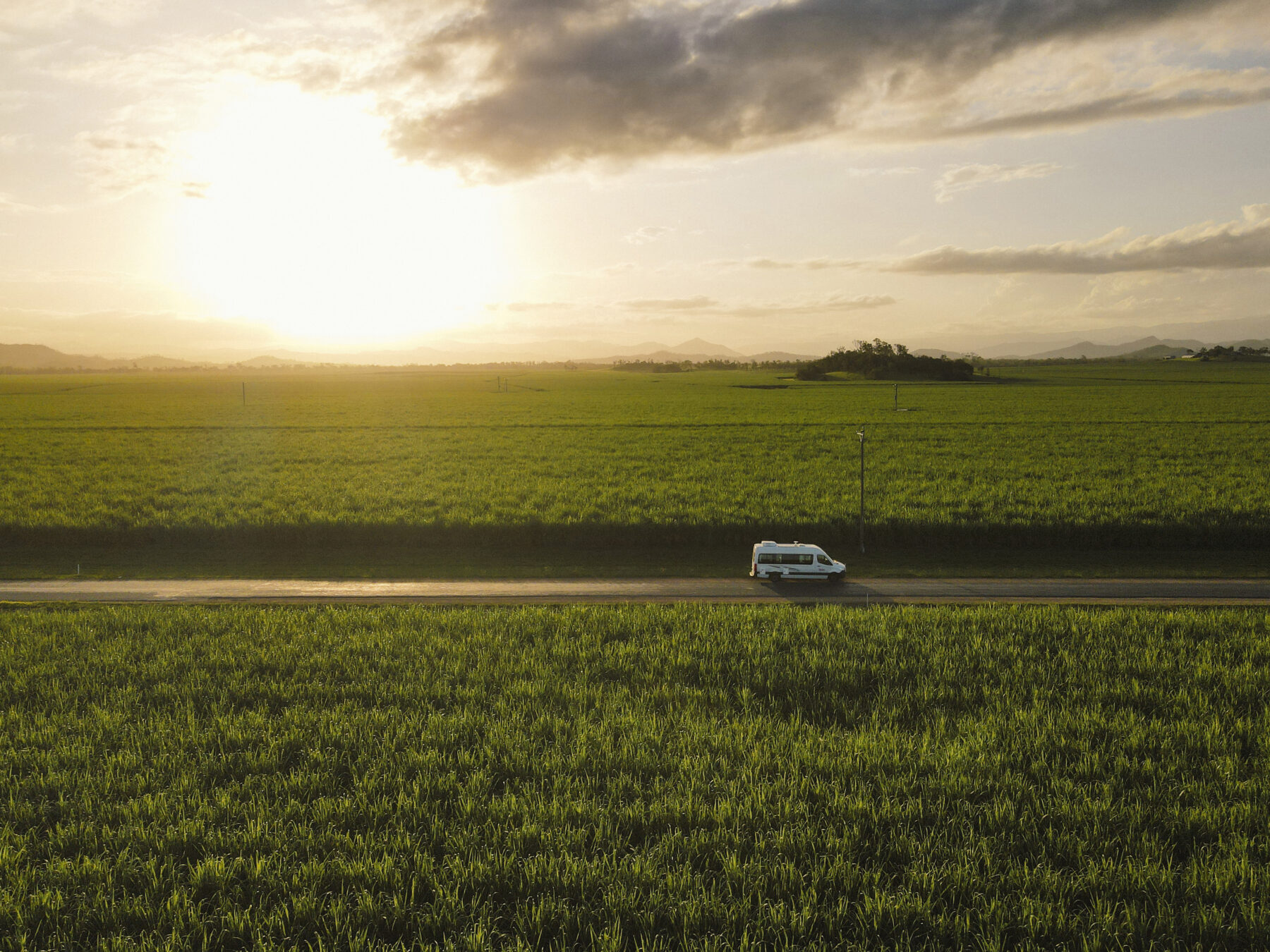 queensland tourist drives