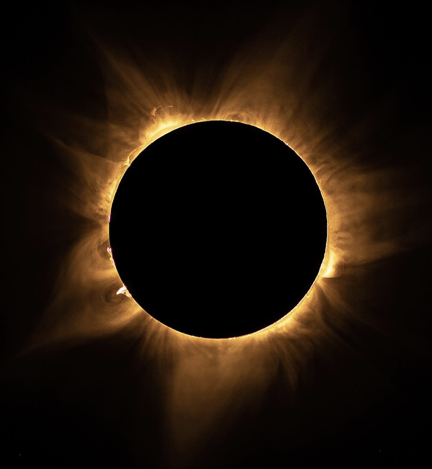 Australia Total Solar Eclipse Image To U