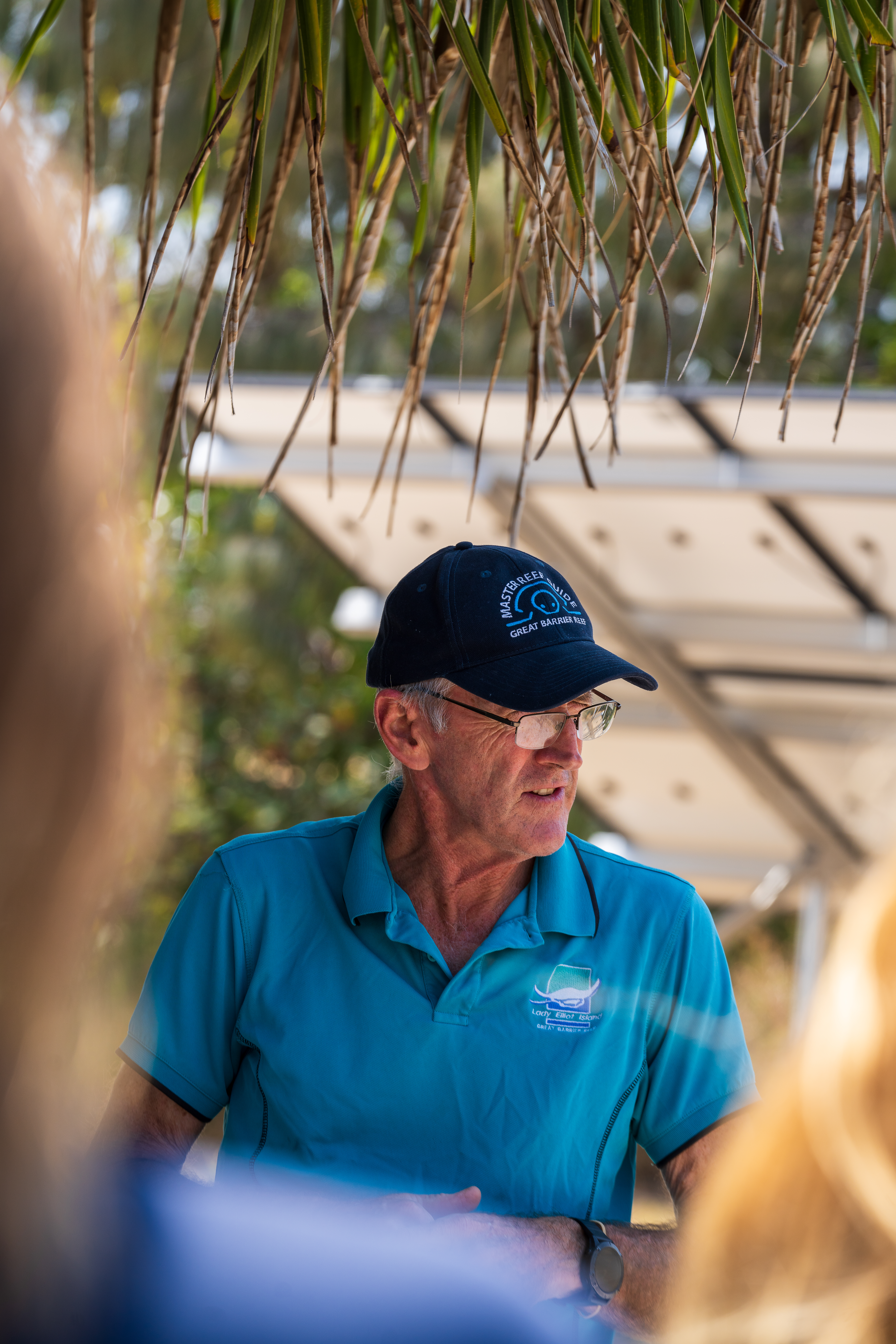 Peter Gash lecturing the new storytellers of the Great Barrier Reef Marine Park.