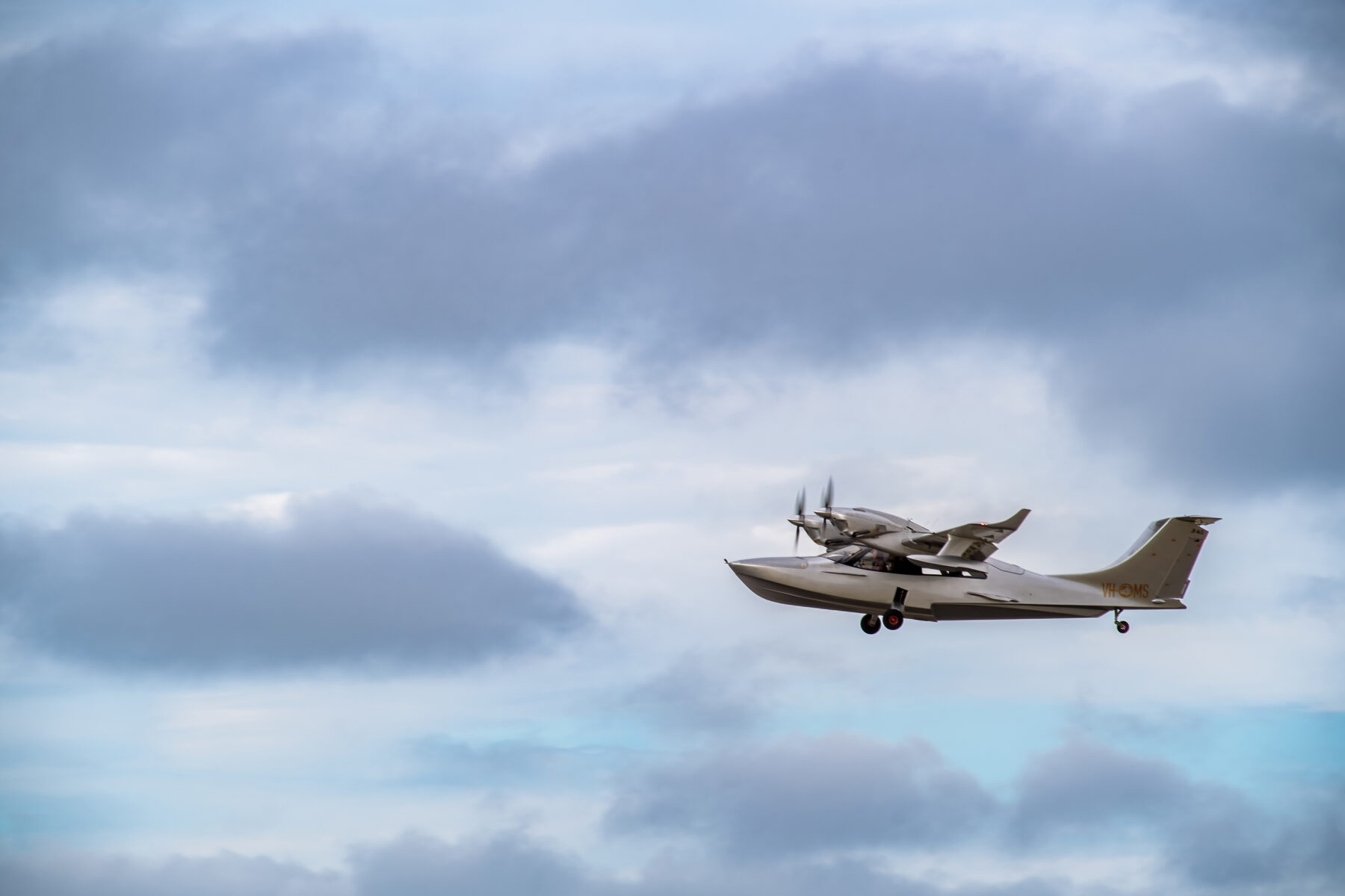 Michael Smith, 2016 Adventurer of the Year takes off in his Chaika LLC L65 Seabear Southern Sun as he leaves RAAF Base Point Cook to recreate the first circumnavigation by air of Australia that took place 100 years ago.   *** Local Caption *** Adventurer, Michael Smith is flying solo around the Australian coastline to
commemorate the 100th anniversary of the first flight around Australia by Air Forces acting Chief of the Air Staff, Wing Commander S.J. (Jimmy) Goble, and pilot, Flying Officer Ivor McIntyre in the original Fairey IIID seaplane A10-3. Starting from the Royal Australian Air Force (RAAF) base
in Point Cook, outside Melbourne in his seaplane SouthernSun twin engine Chaika LLC L65 Seabear.
