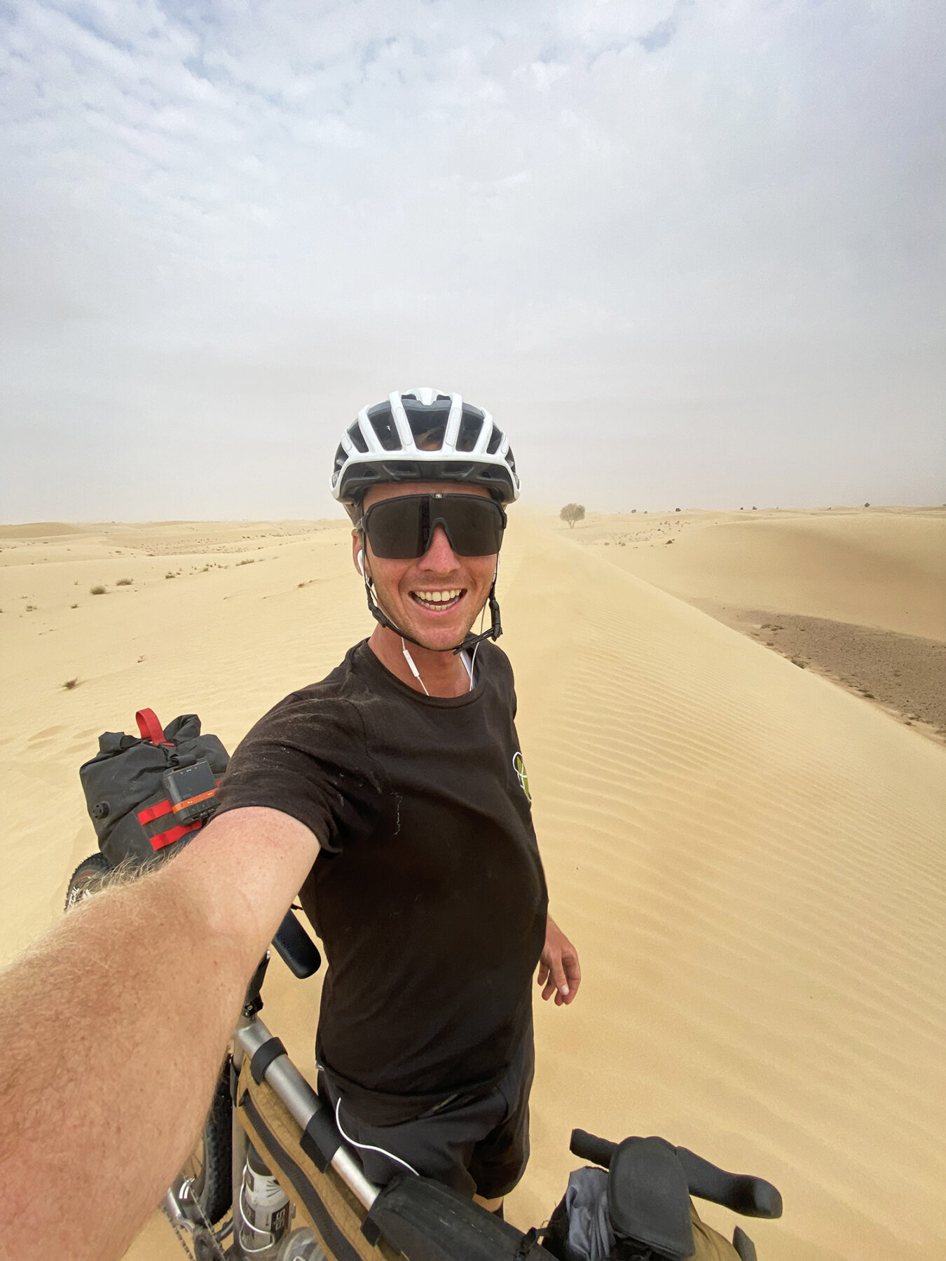 Jimmy Ashby's selfie in the desert