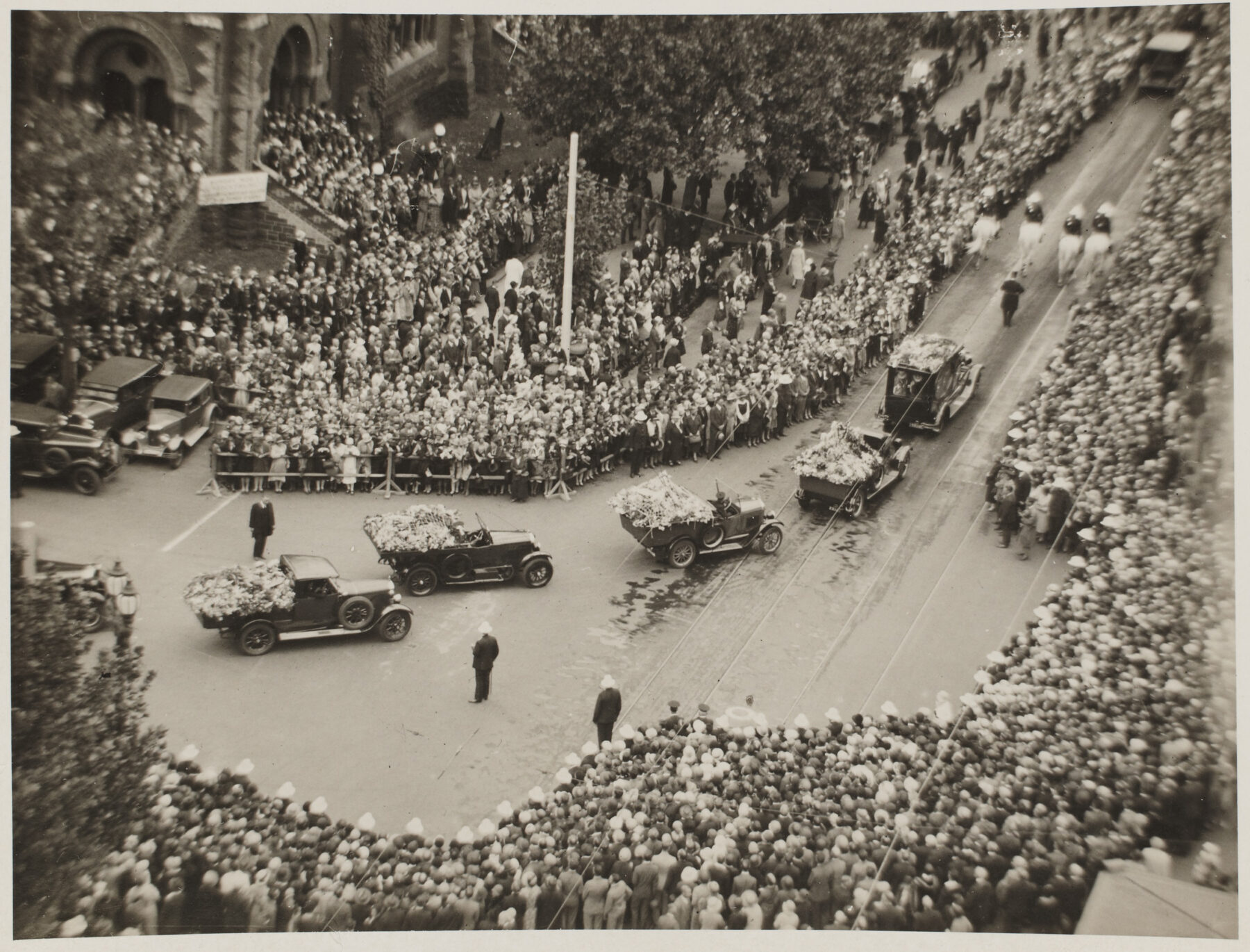 Nellie Melba's funeral cortege