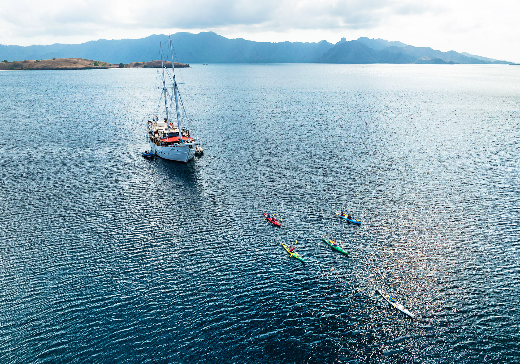 Image for article: Paddle Pulse: Kayaking from a floating basecamp