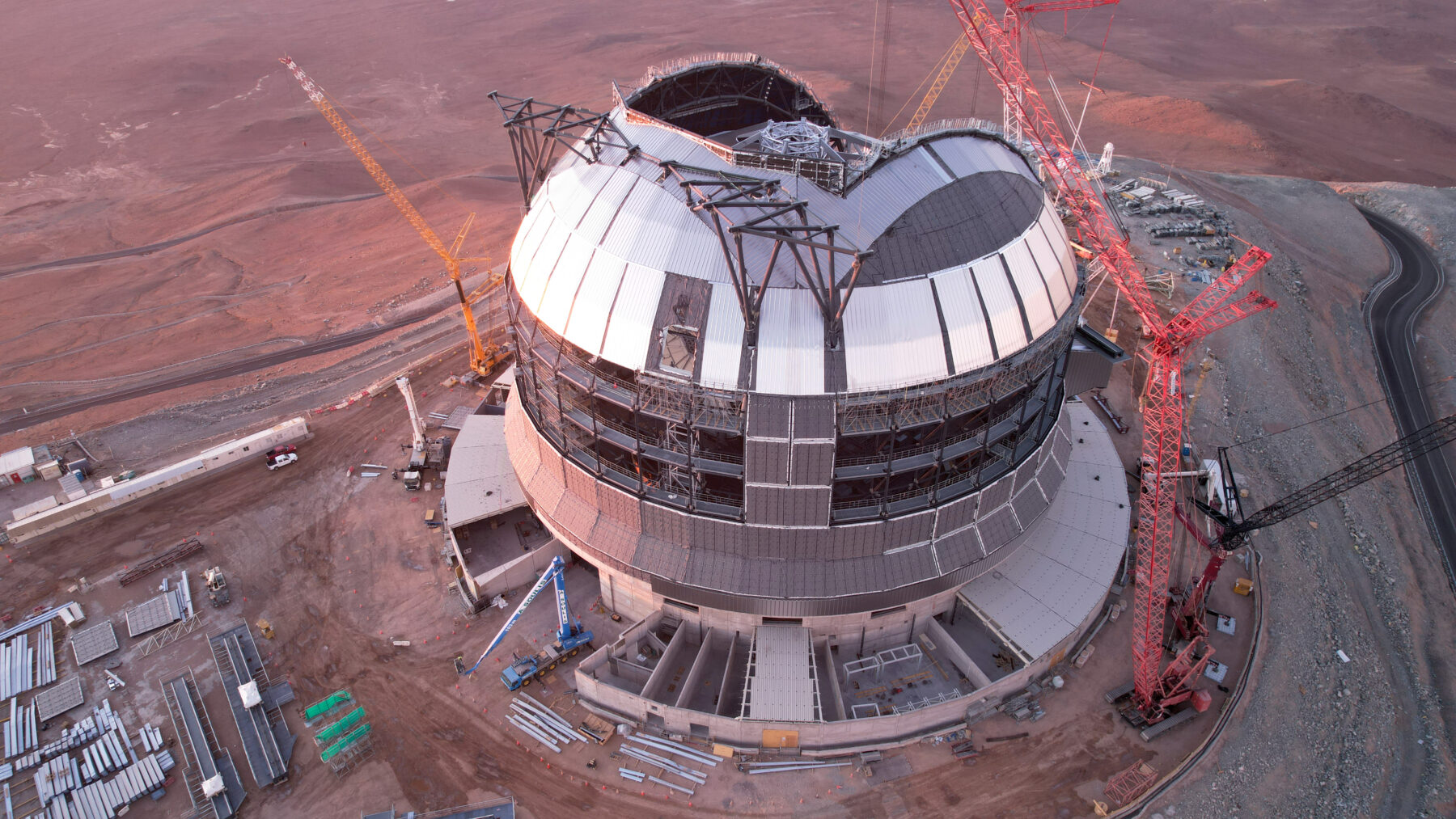 ESO's Extremely Large Telescope (ELT) under construction